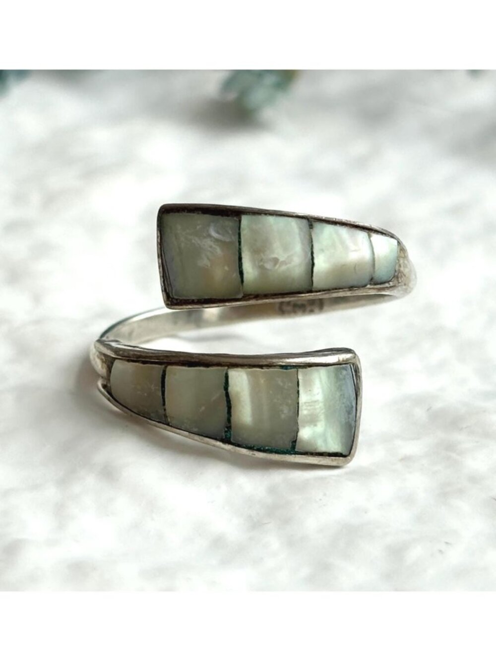 Mother of Pearl Inlay Wrap Taxco, Mexico Sterling Silver 925 Vintage Ring - sz 8